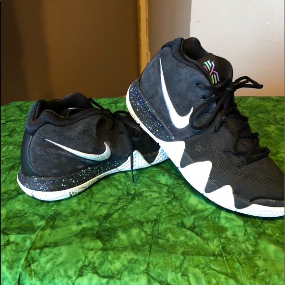 nike kyrie irving kids purple